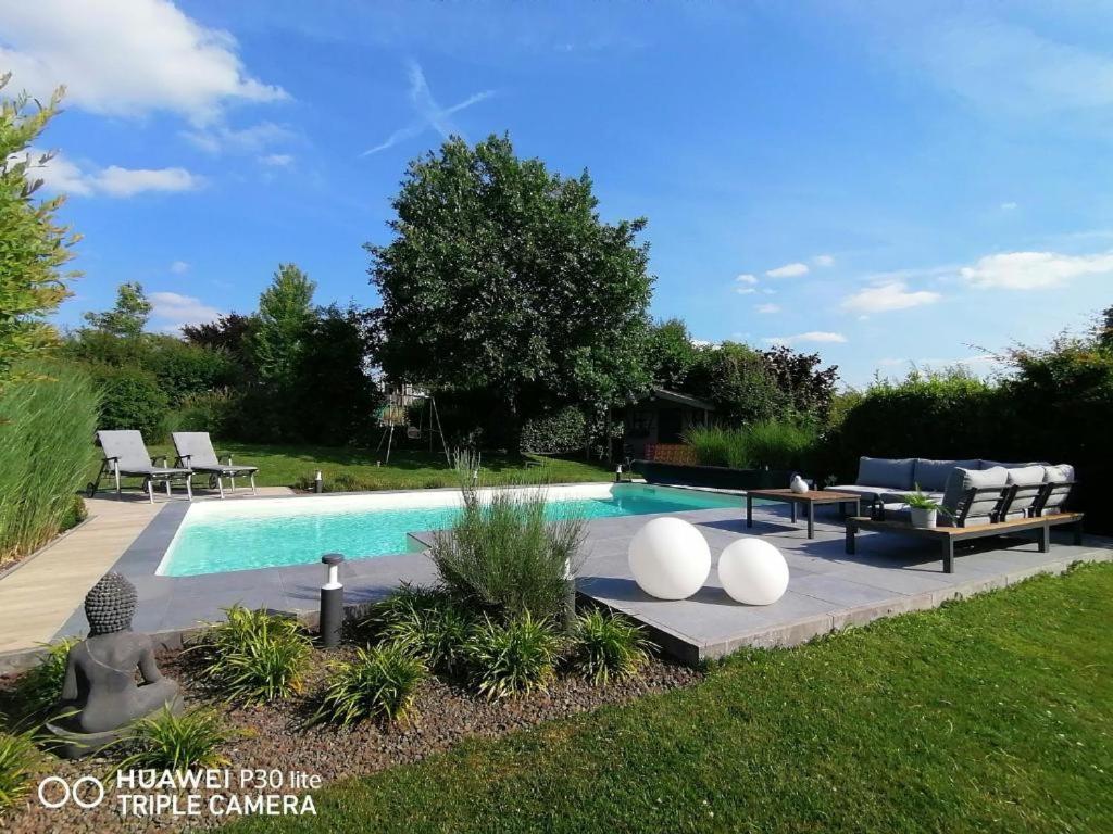 Le Clos Du Montys Louveigne Luaran gambar